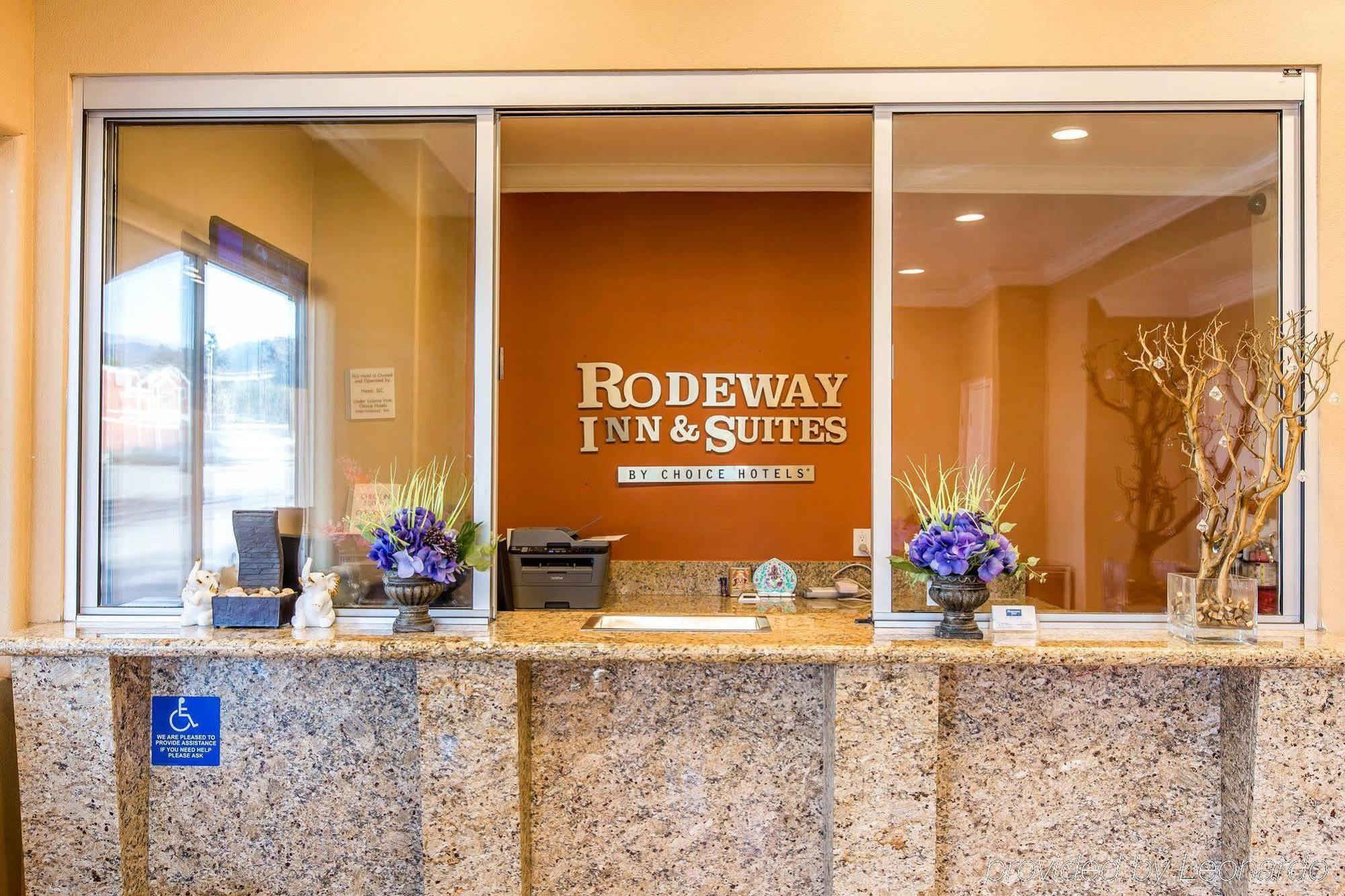 Rodeway Inn & Suites Corona Ngoại thất bức ảnh